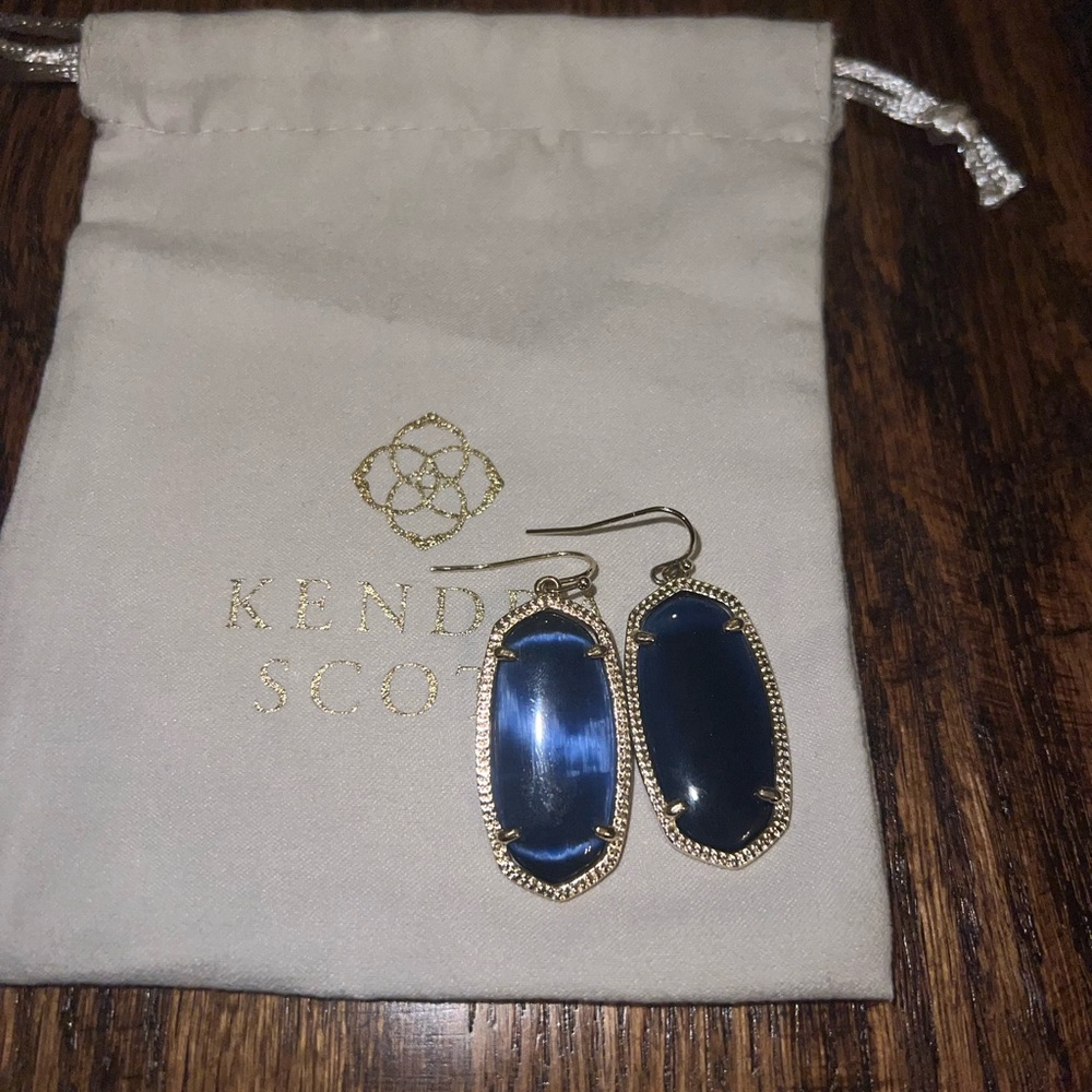 Kendra Scott Elle Earrings